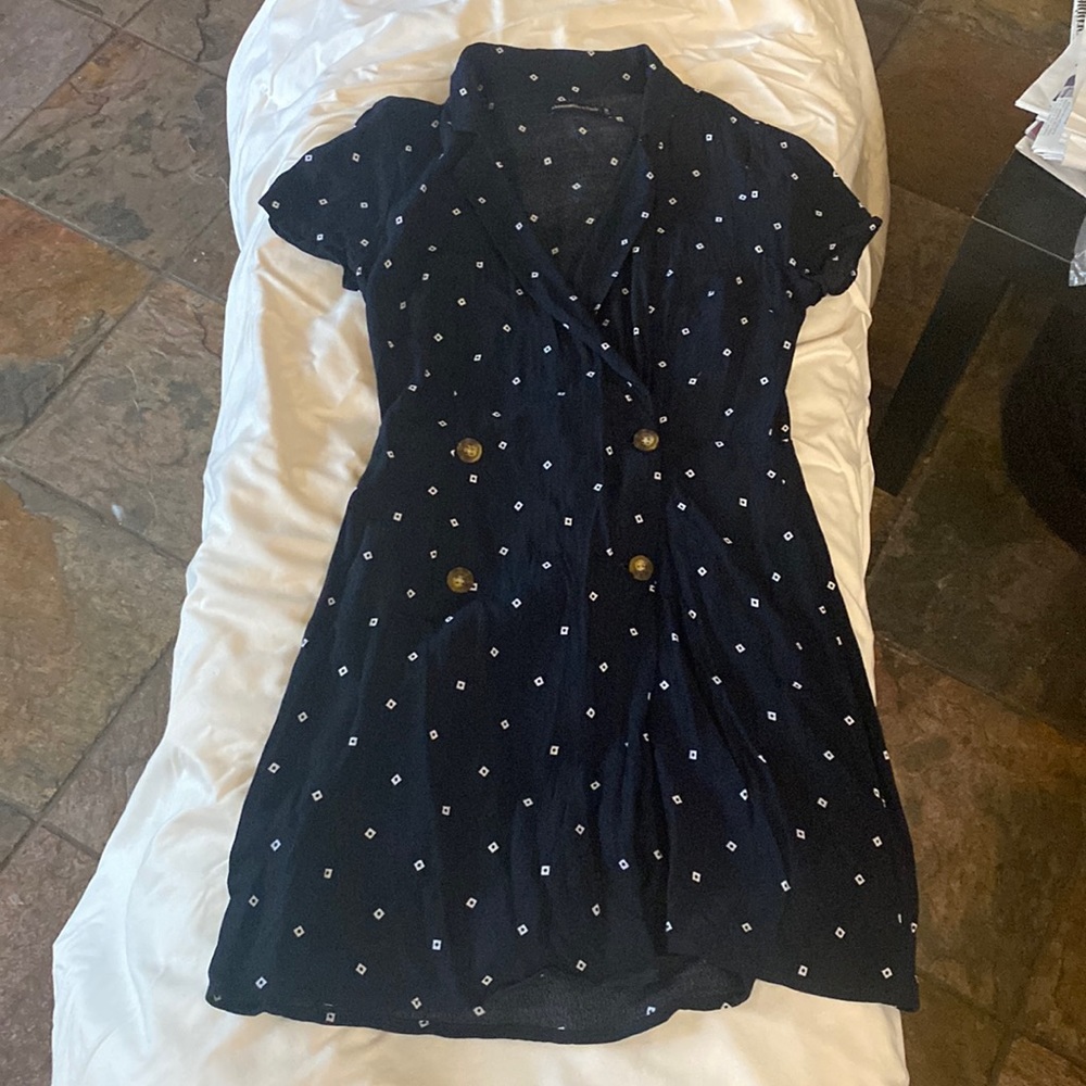 Abercrombie and Fitch diamond print double breasted button wrap dress